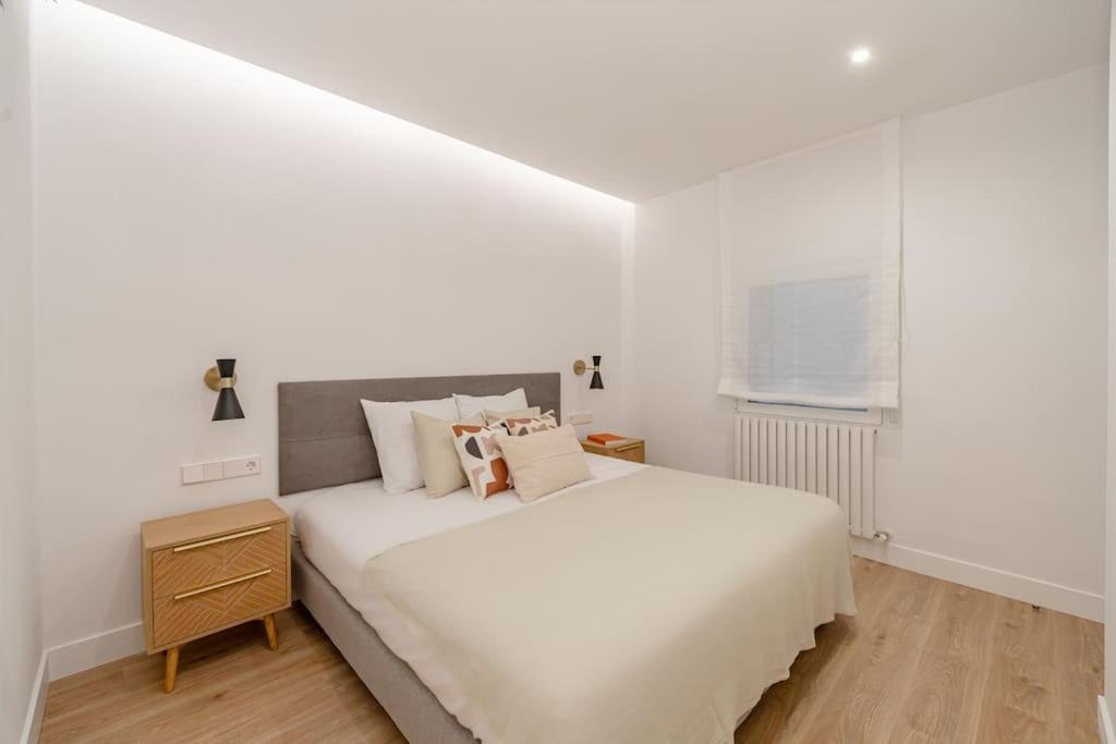 Апартаменты Centro XIV Calle Mayor 3Br 3Bh Мадрид Экстерьер фото